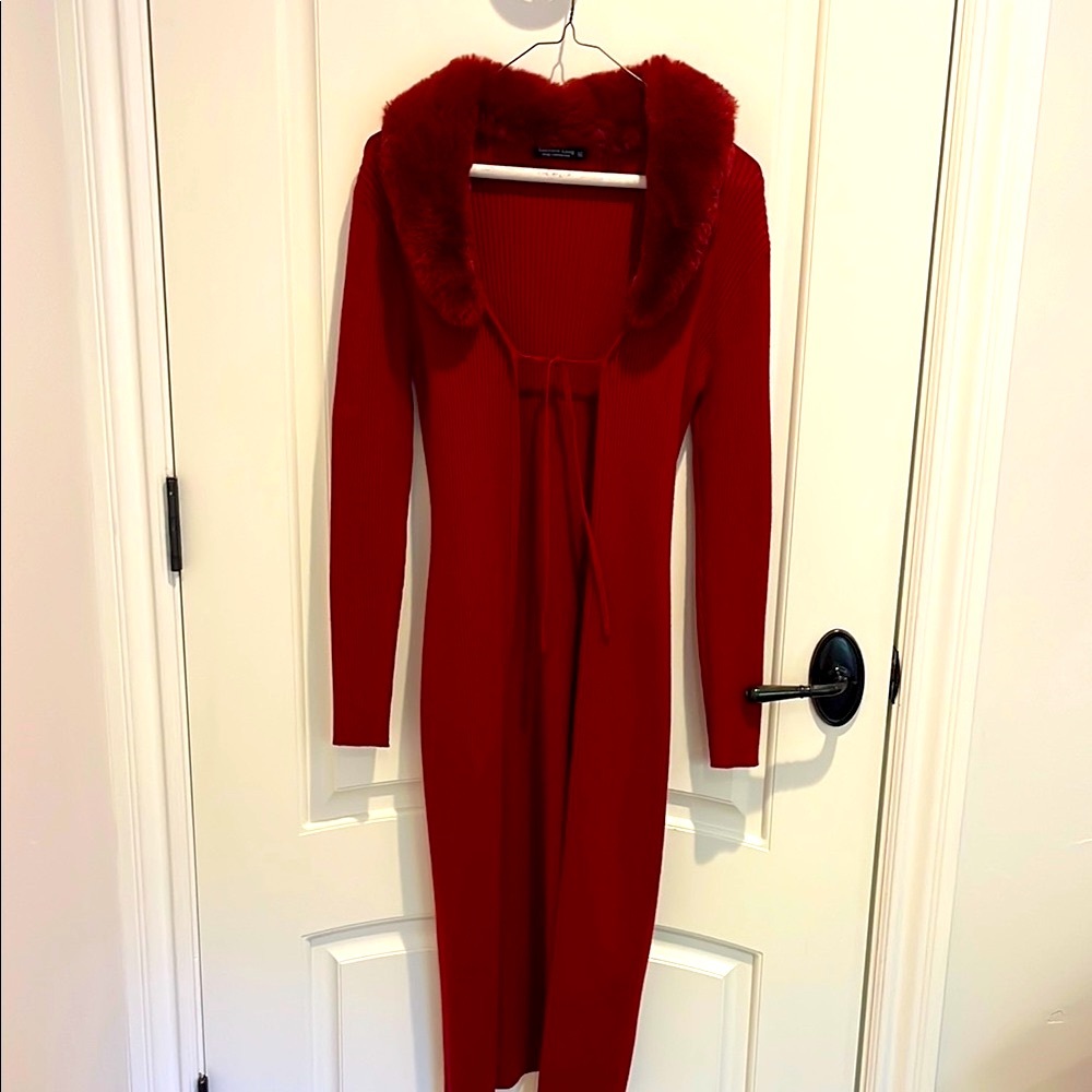 Red Ribbed Knit Duster Jacket  with Faux Fur Collar